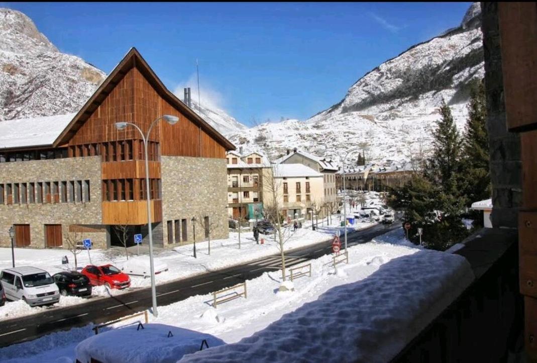 Apartamento Check-In Casas Ibon Benasque Exterior foto